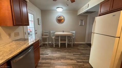 1315 W Market Street Akron OH 44313