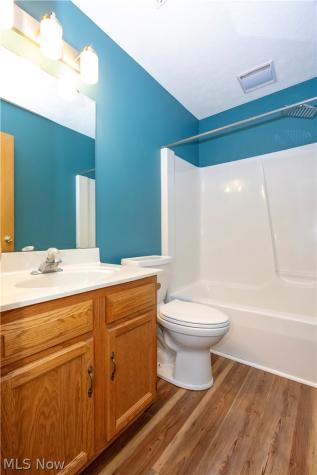 1078 Mindy Lane Wooster OH 44691