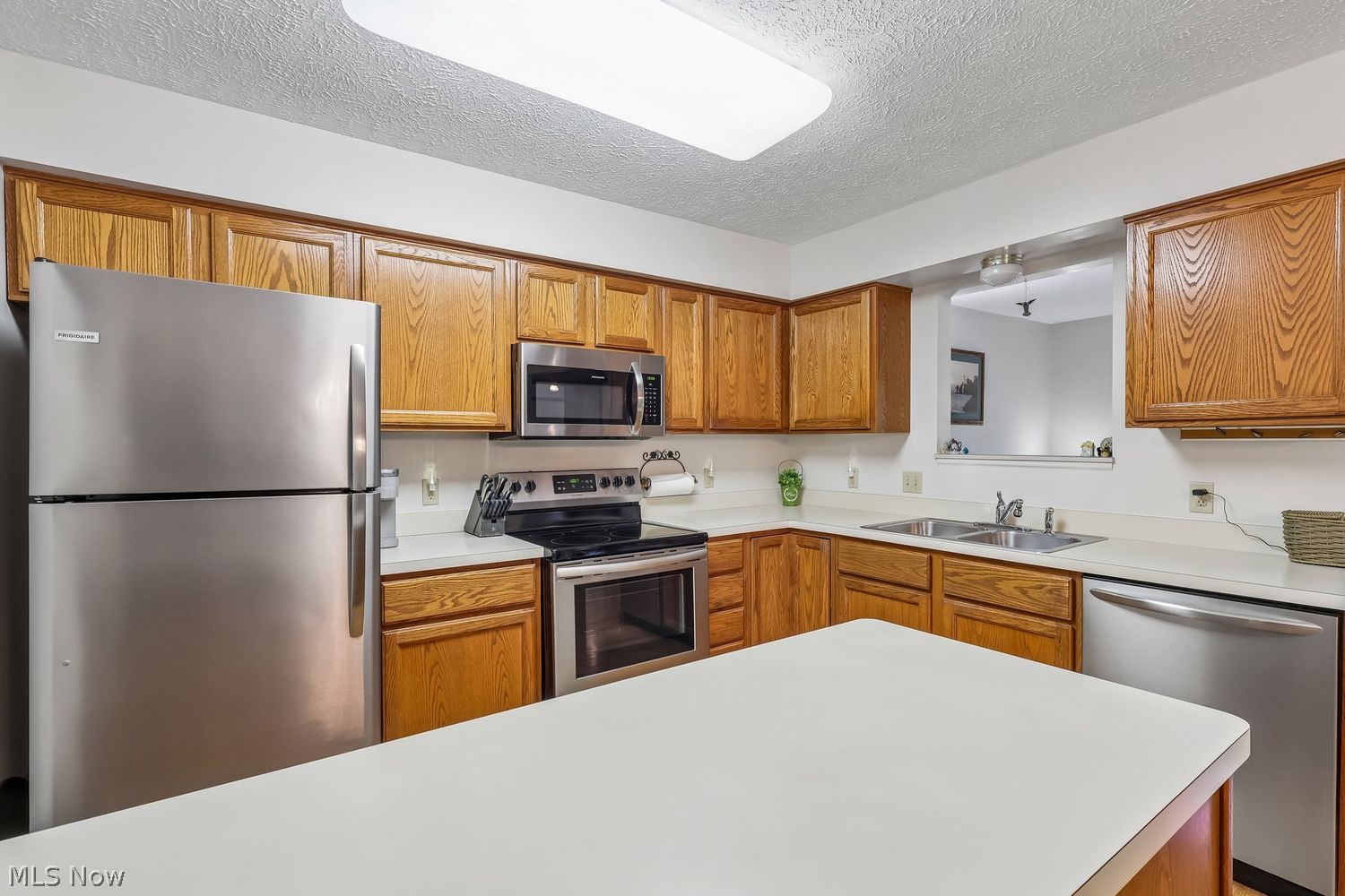 5006 Portland Cove Stow OH 44224