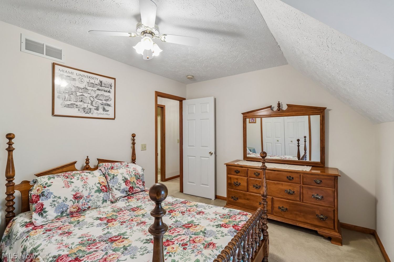 5006 Portland Cove Stow OH 44224