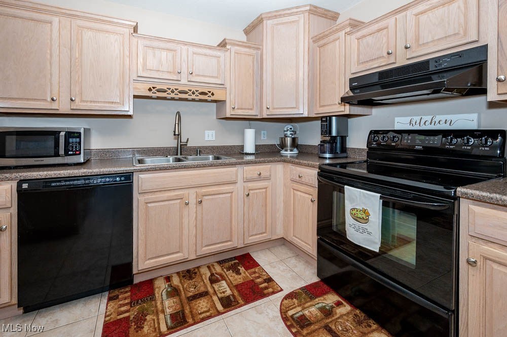 3649 Indian Run Drive Canfield OH 44406