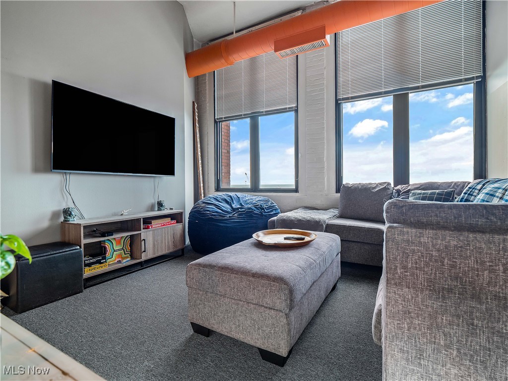 1133 W 9th Street Cleveland OH 44113