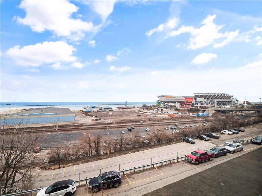 1133 W 9th Street Cleveland OH 44113