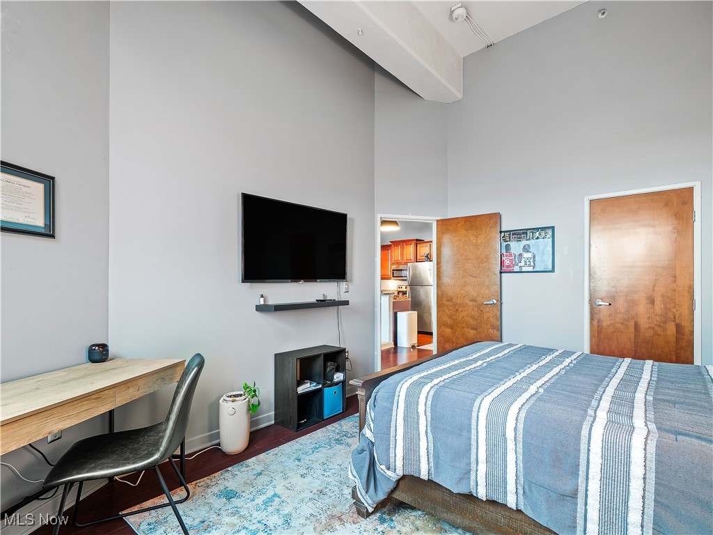 1133 W 9th Street Cleveland OH 44113