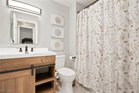 20468 Williamsburg Court Middleburg Heights OH 44130