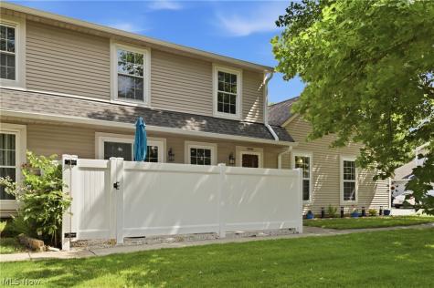 20468 Williamsburg Court Middleburg Heights OH 44130