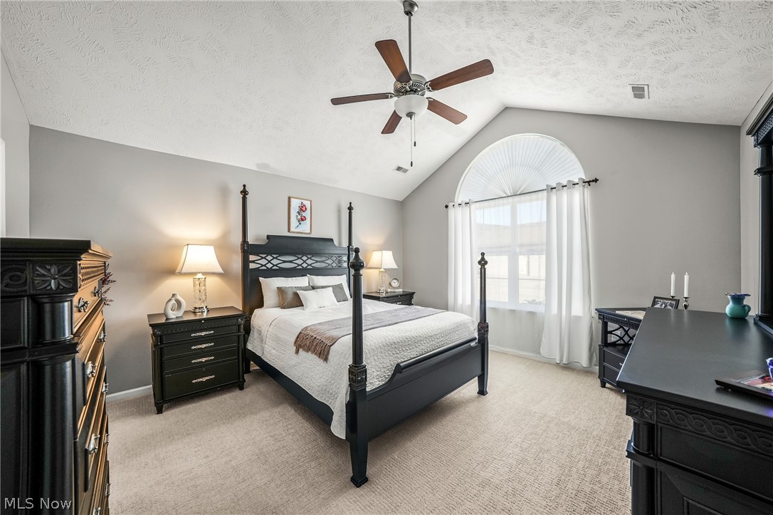 1942 Woods Drive Streetsboro OH 44241
