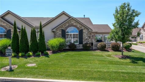 1942 Woods Drive Streetsboro OH 44241