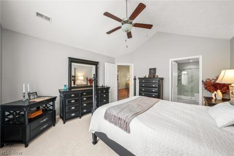 1942 Woods Drive Streetsboro OH 44241