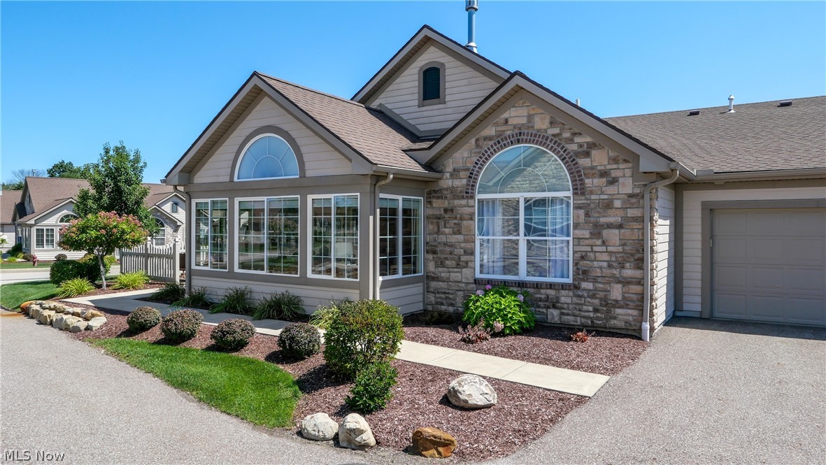 1942 Woods Drive Streetsboro OH 44241