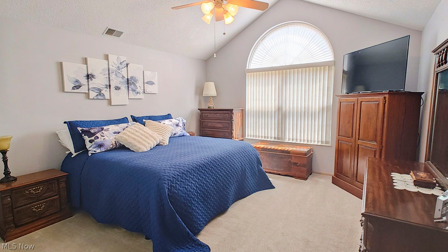 695 E Western Reserve Road Poland OH 44514