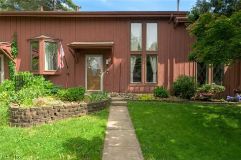 6235 Gladys Street Ravenna OH 44266