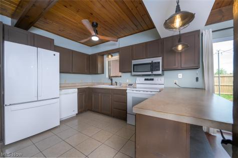 6235 Gladys Street Ravenna OH 44266