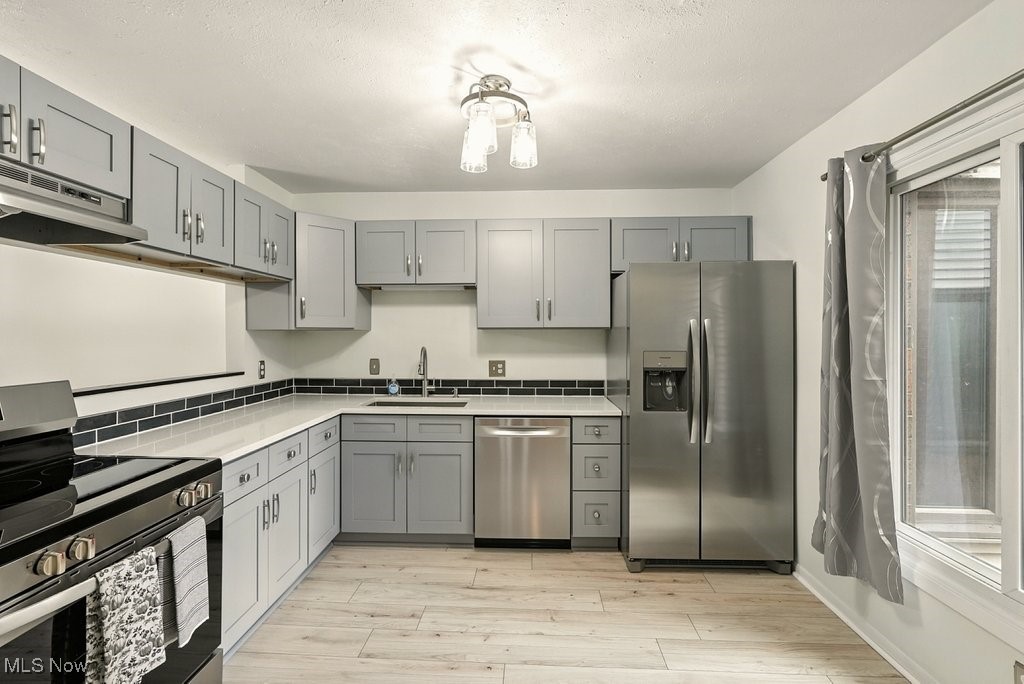 4695 Mayfield Road South Euclid OH 44121