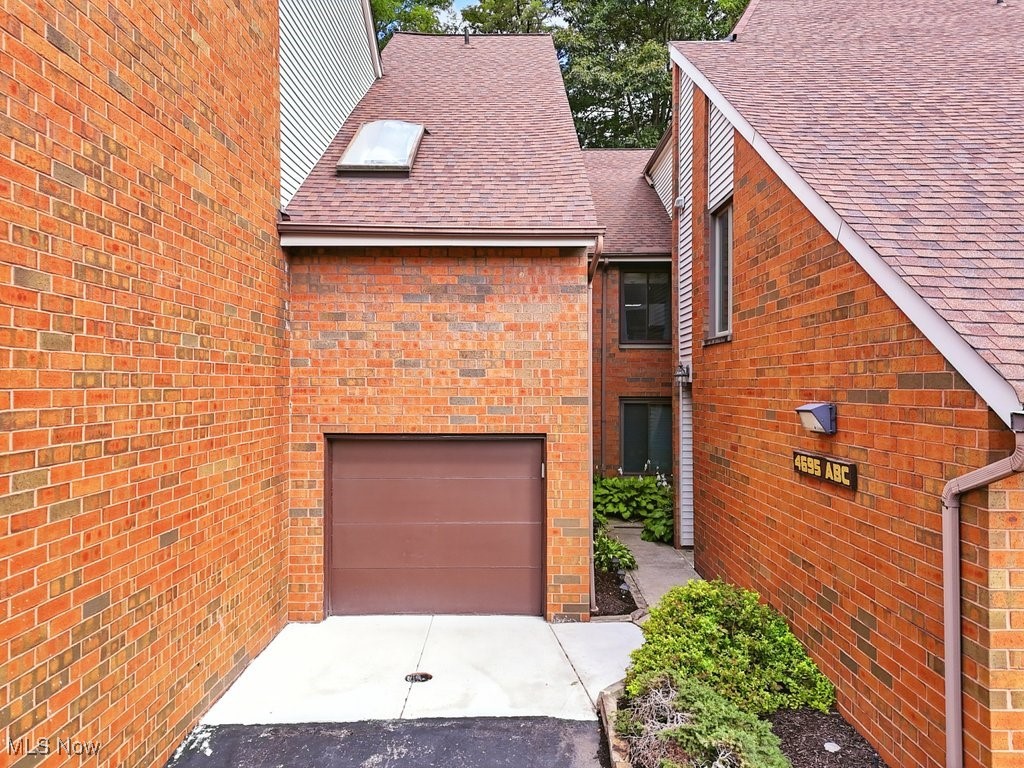 4695 Mayfield Road South Euclid OH 44121