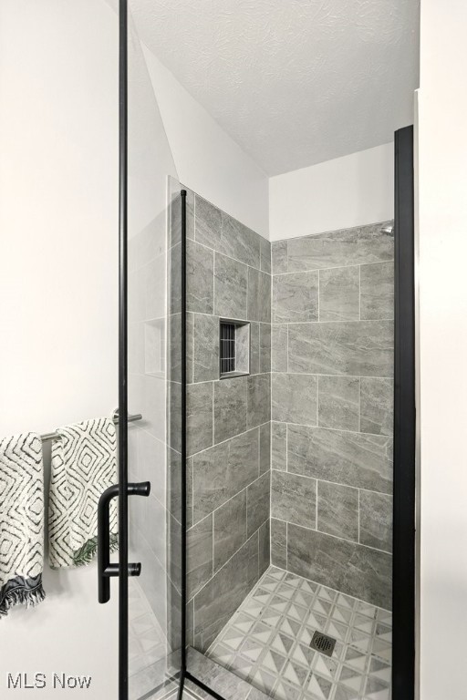 4695 Mayfield Road South Euclid OH 44121