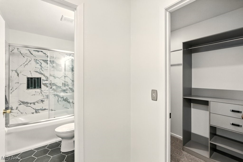 4695 Mayfield Road South Euclid OH 44121