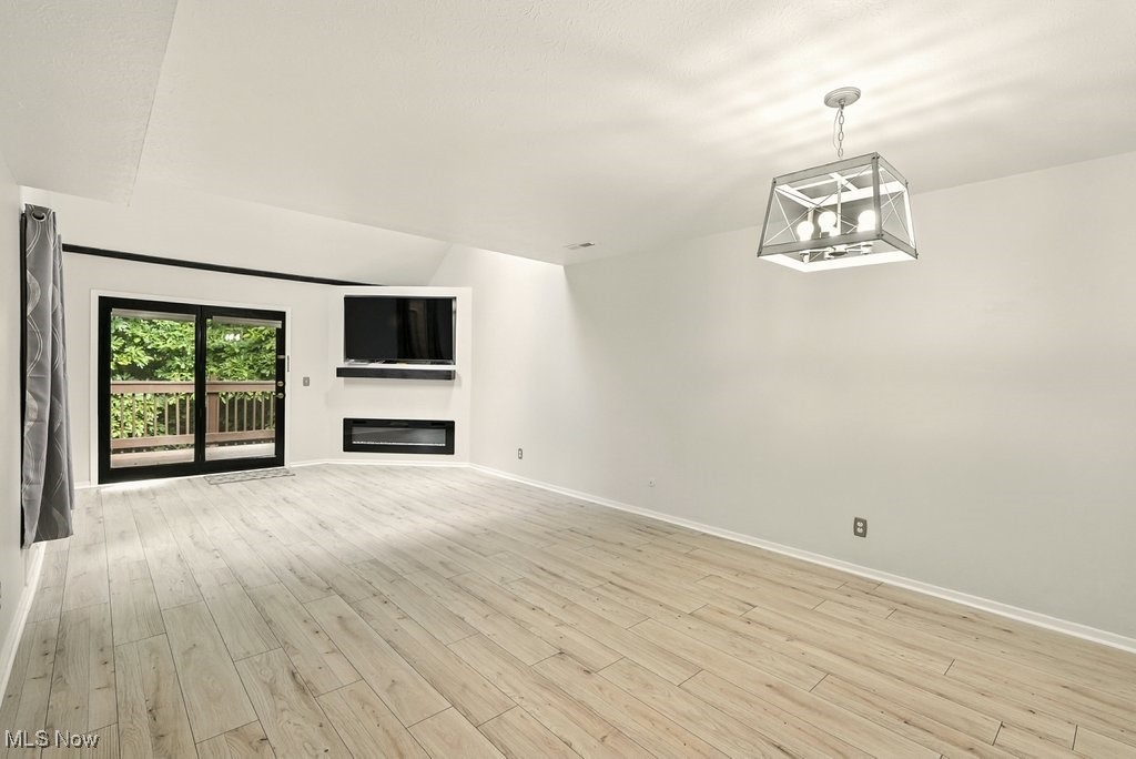 4695 Mayfield Road South Euclid OH 44121