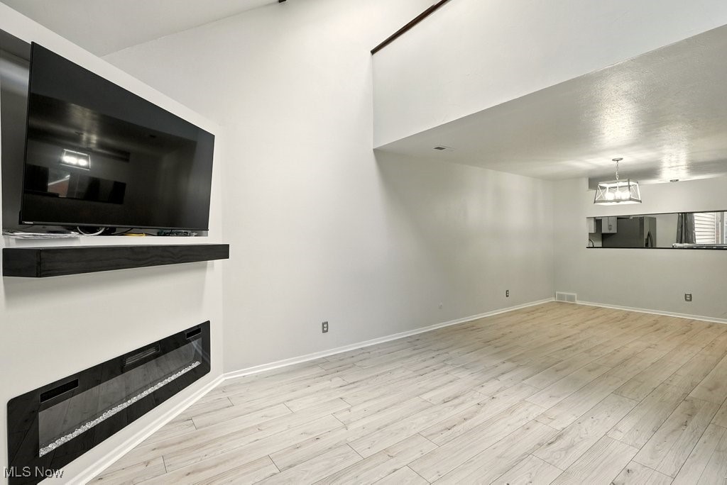 4695 Mayfield Road South Euclid OH 44121