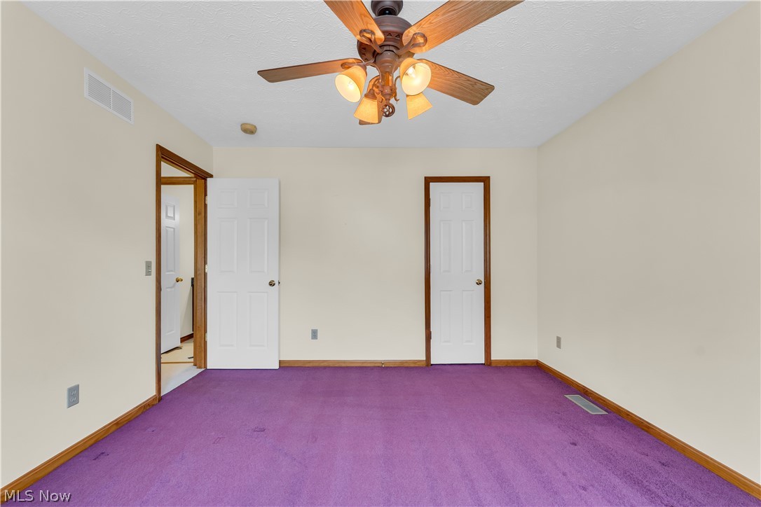 120 Ambleside Way Amherst OH 44001
