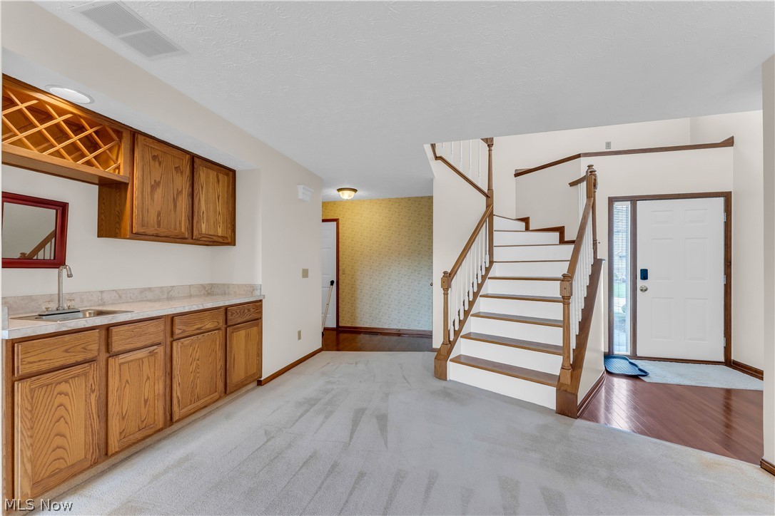 120 Ambleside Way Amherst OH 44001