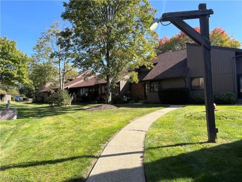 7368 Trailside Drive Northfield OH 44067