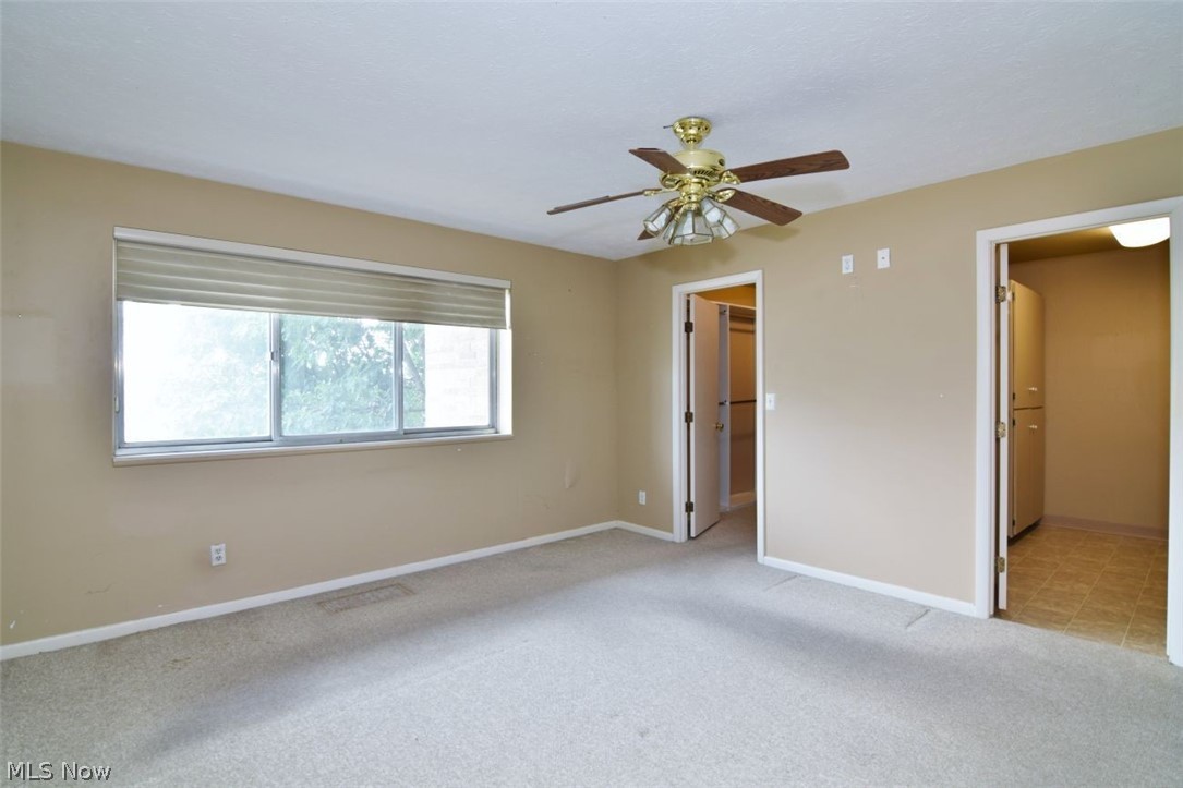 2202 Acacia Park Drive Lyndhurst OH 44124
