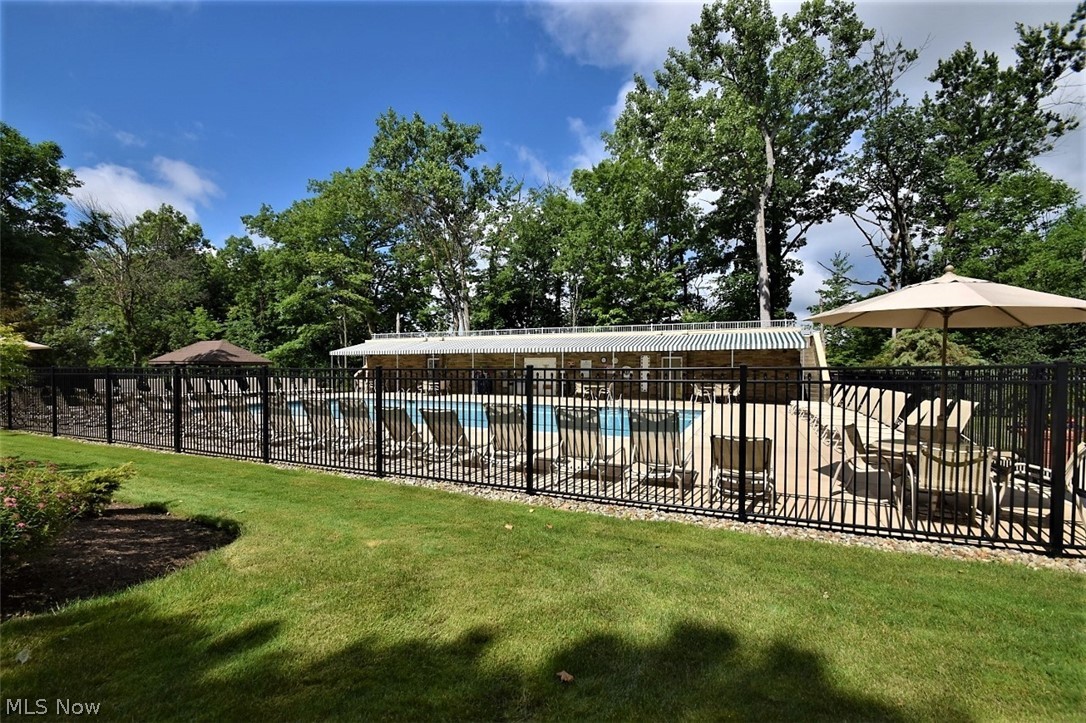 2202 Acacia Park Drive Lyndhurst OH 44124