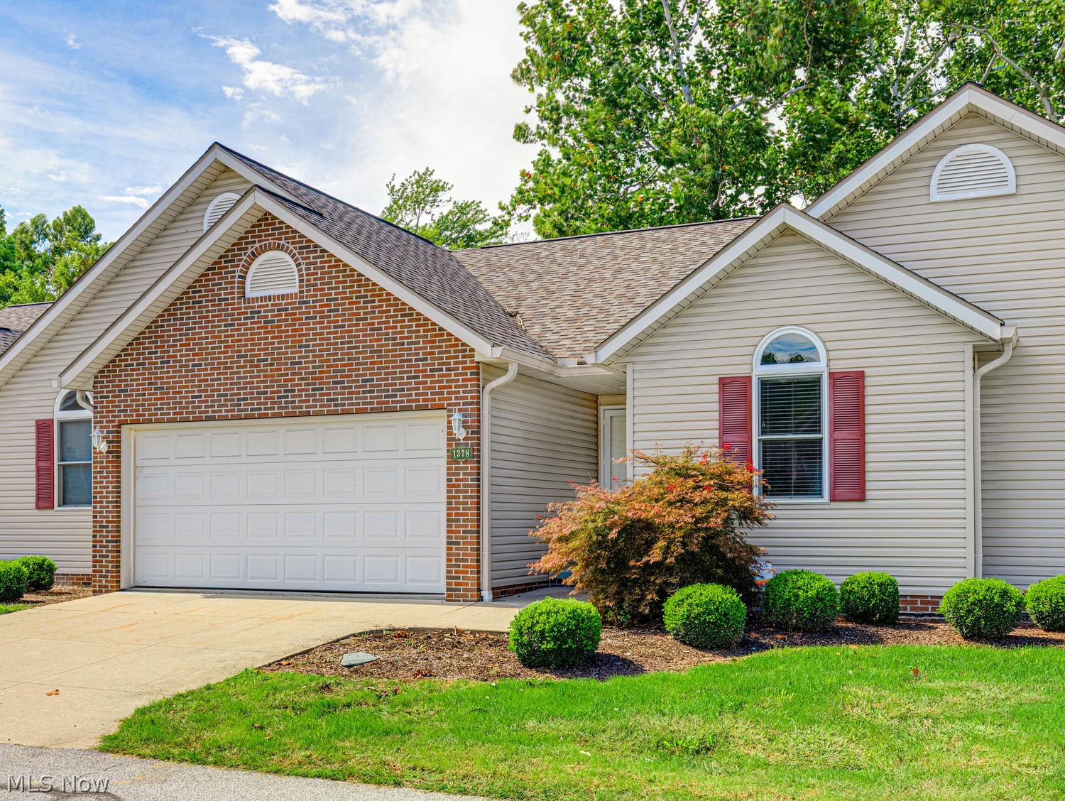 1378 Waters Edge Drive Akron OH 44313