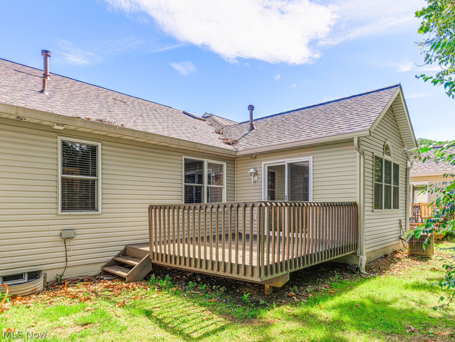 1378 Waters Edge Drive Akron OH 44313