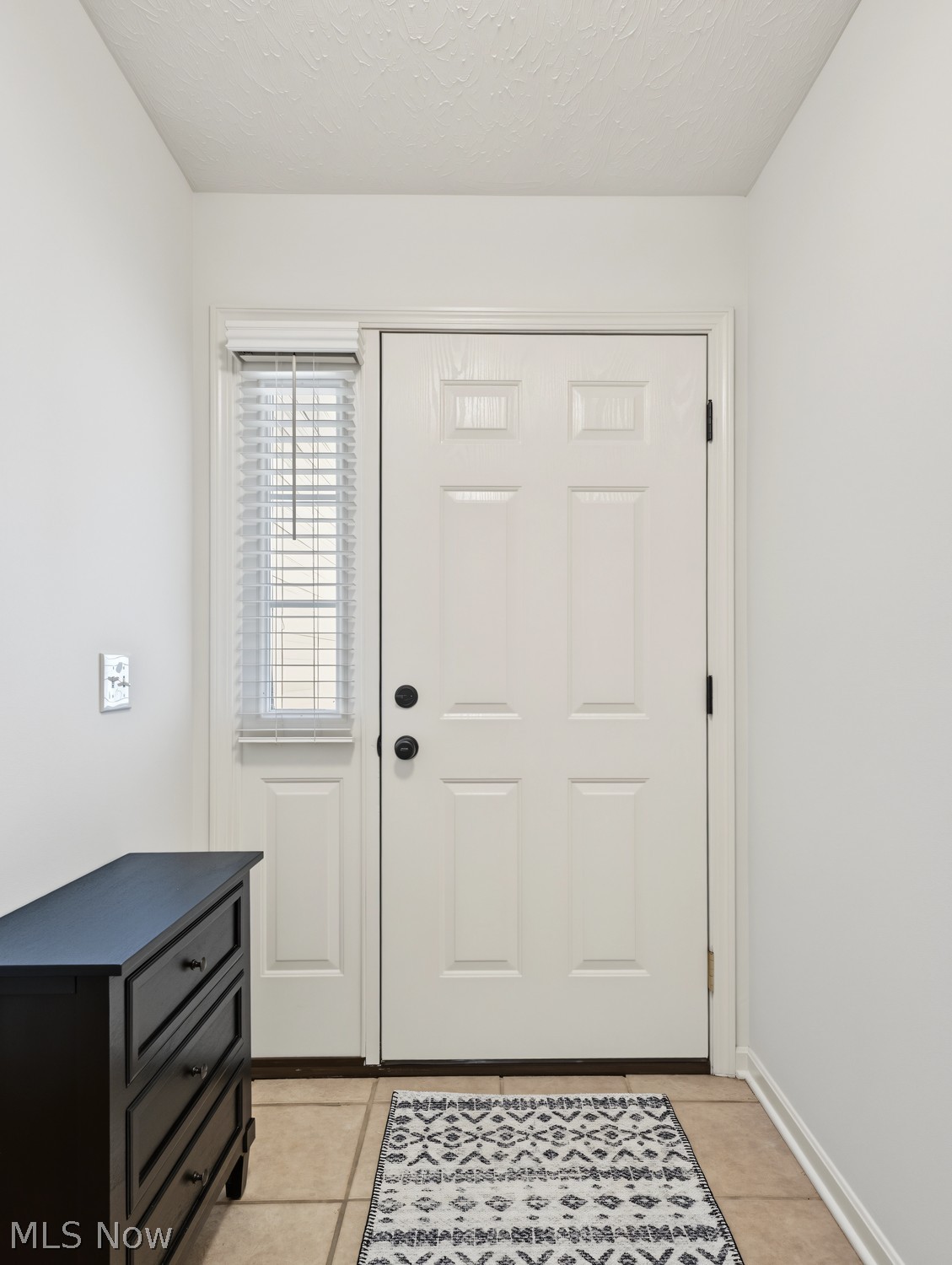 1378 Waters Edge Drive Akron OH 44313