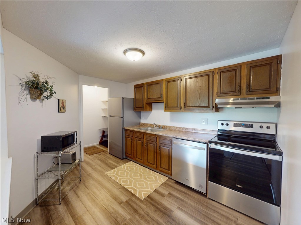 9510 Cove Drive North Royalton OH 44133