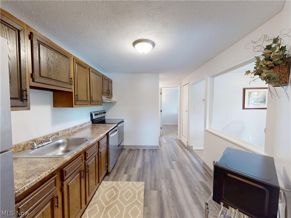 9510 Cove Drive North Royalton OH 44133