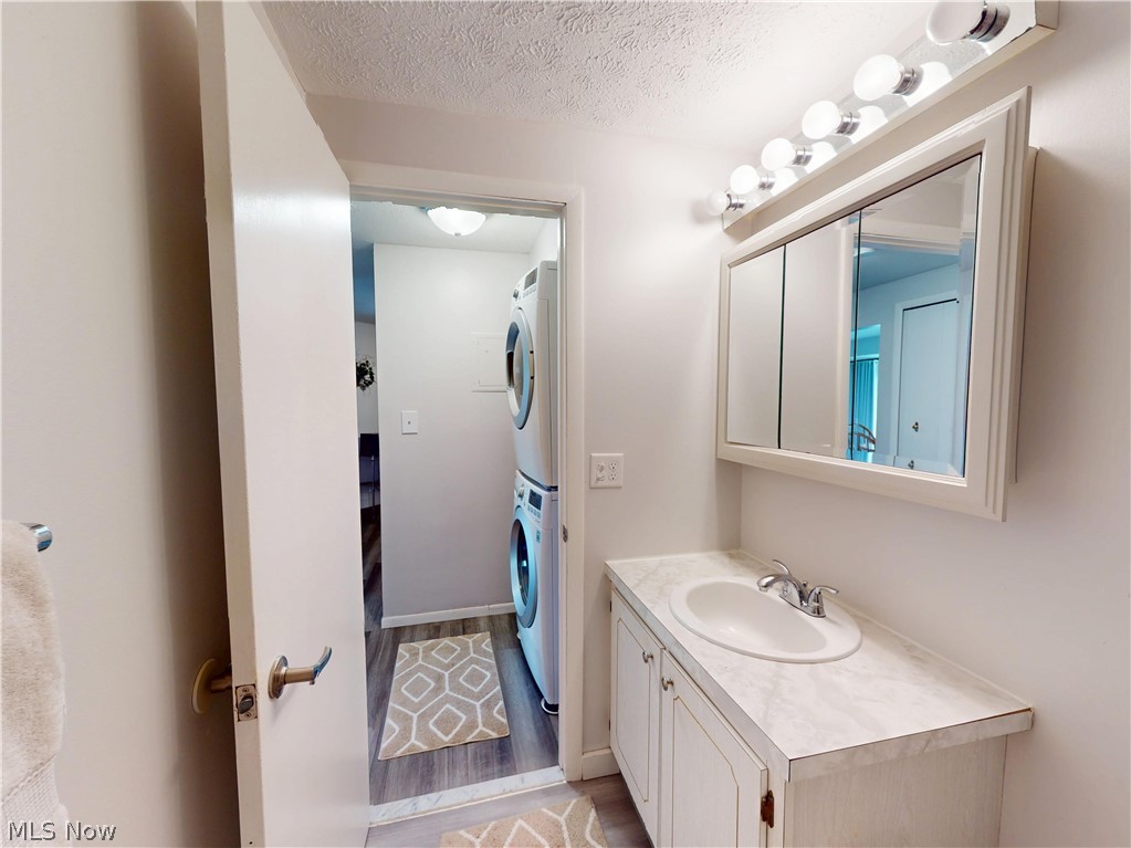 9510 Cove Drive North Royalton OH 44133