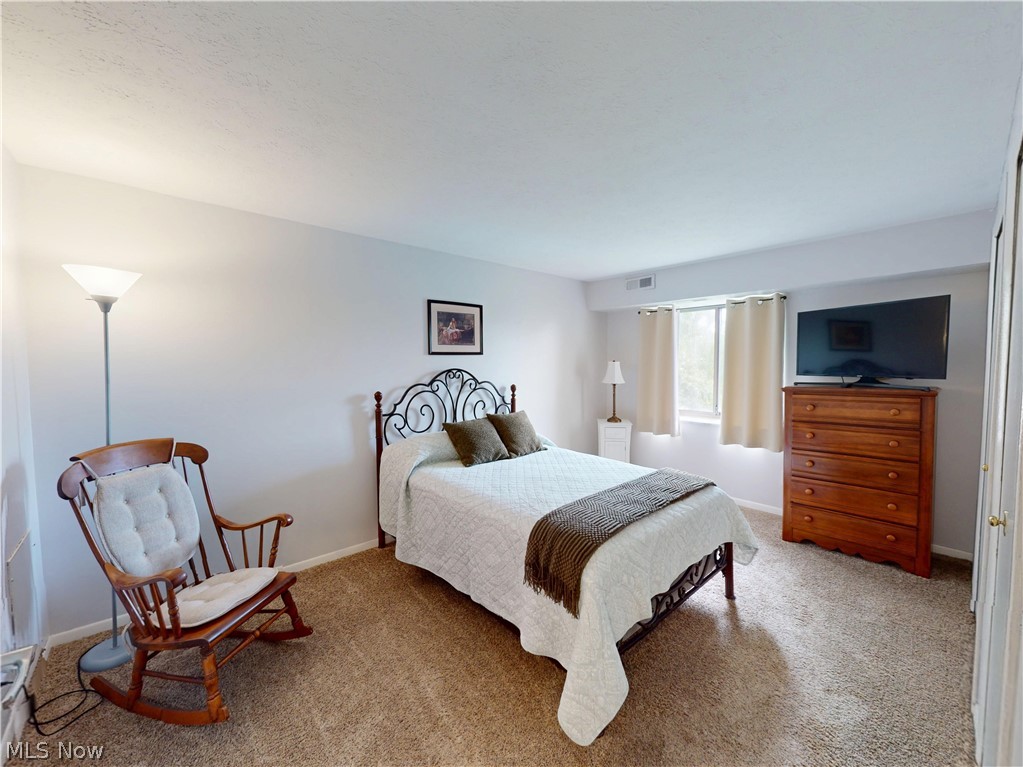 9510 Cove Drive North Royalton OH 44133