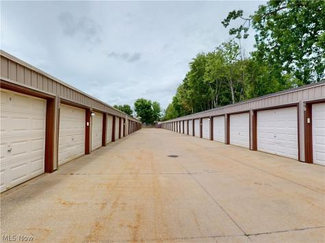 9510 Cove Drive North Royalton OH 44133