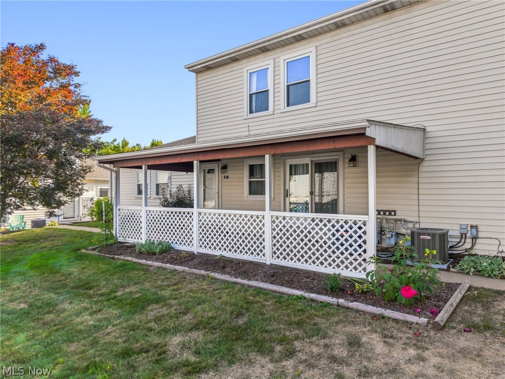 2547 Royal County Down Uniontown OH 44685