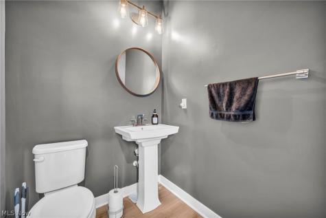 34566 Ethan Way Willoughby OH 44094