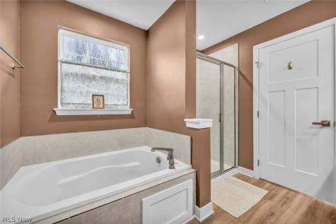 34566 Ethan Way Willoughby OH 44094