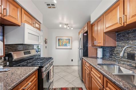 12900 Lake Avenue Lakewood OH 44107