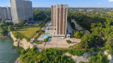 12900 Lake Avenue Lakewood OH 44107