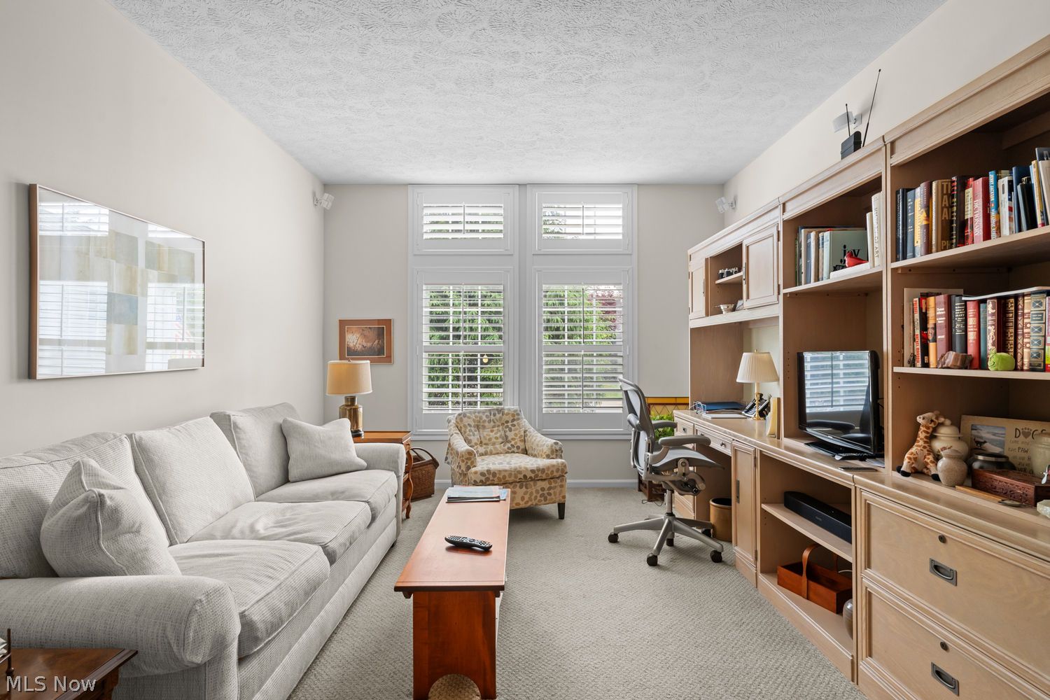 285 Blossom Lane Chagrin Falls OH 44022