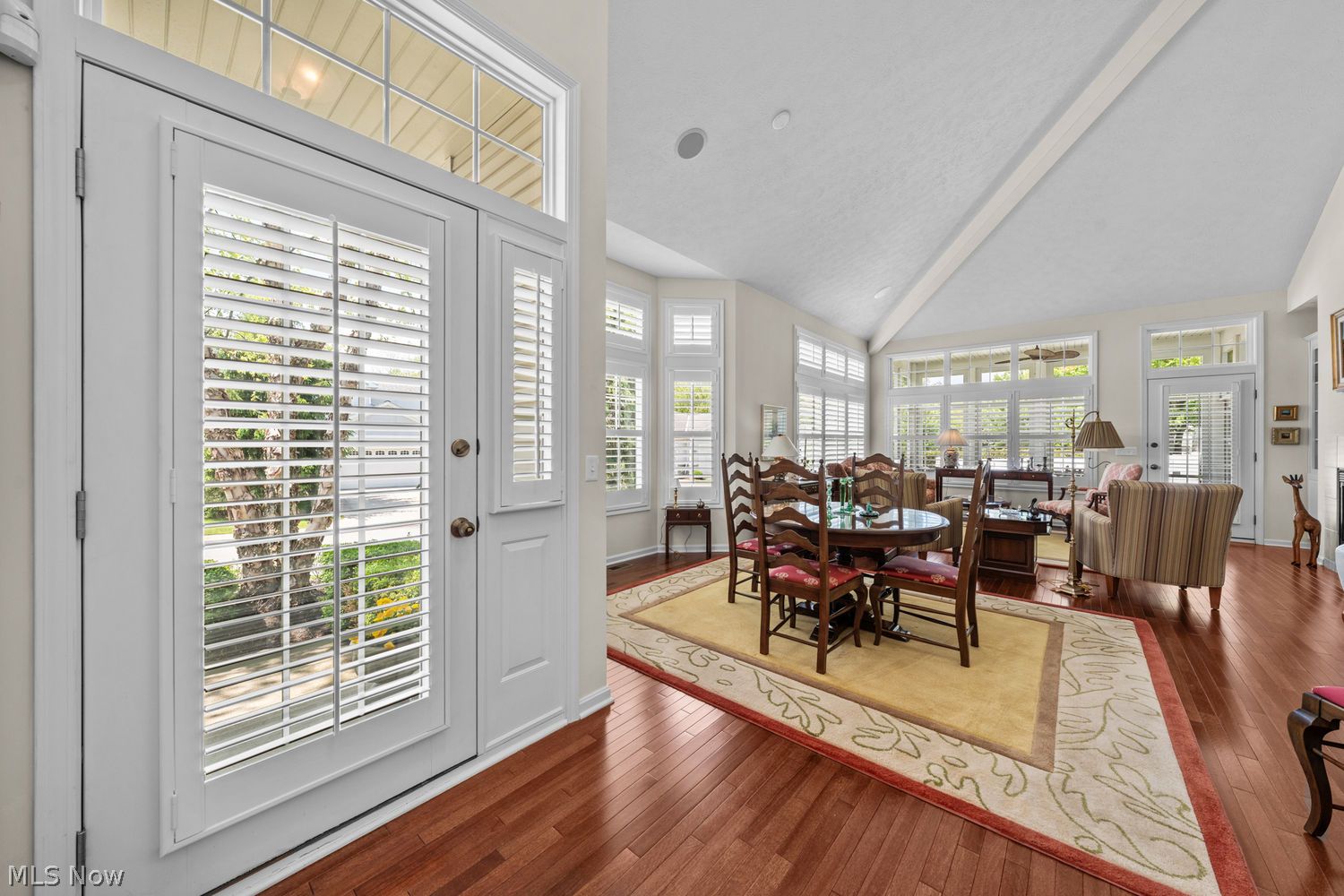 285 Blossom Lane Chagrin Falls OH 44022