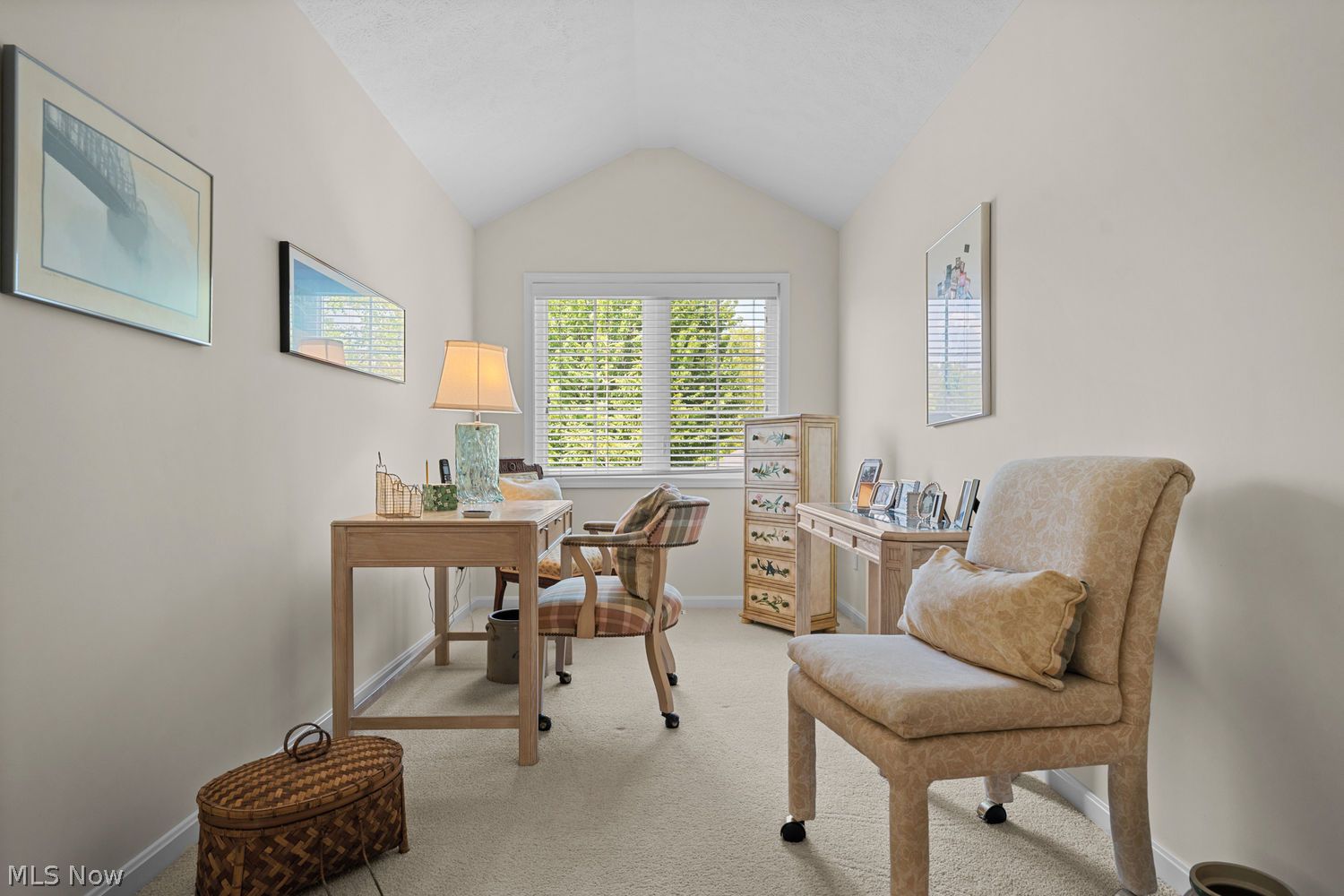 285 Blossom Lane Chagrin Falls OH 44022
