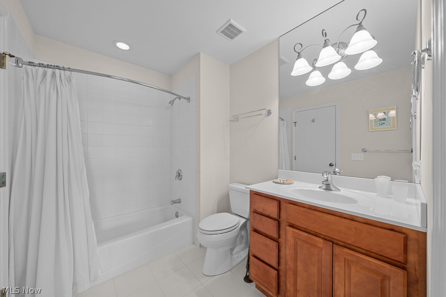 285 Blossom Lane Chagrin Falls OH 44022