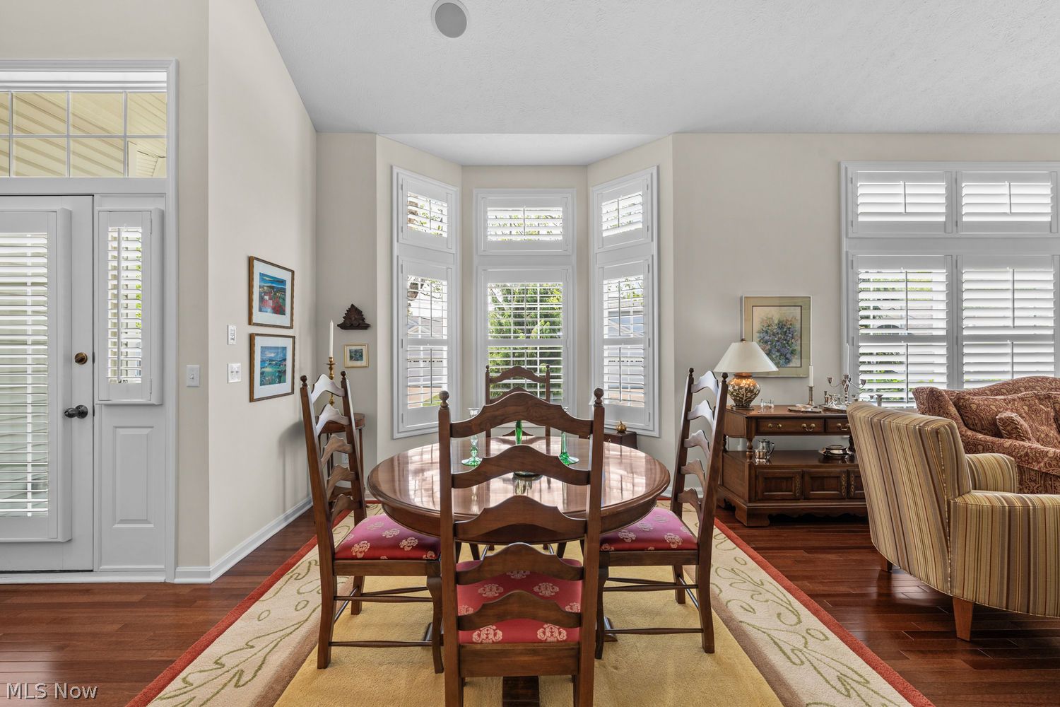 285 Blossom Lane Chagrin Falls OH 44022