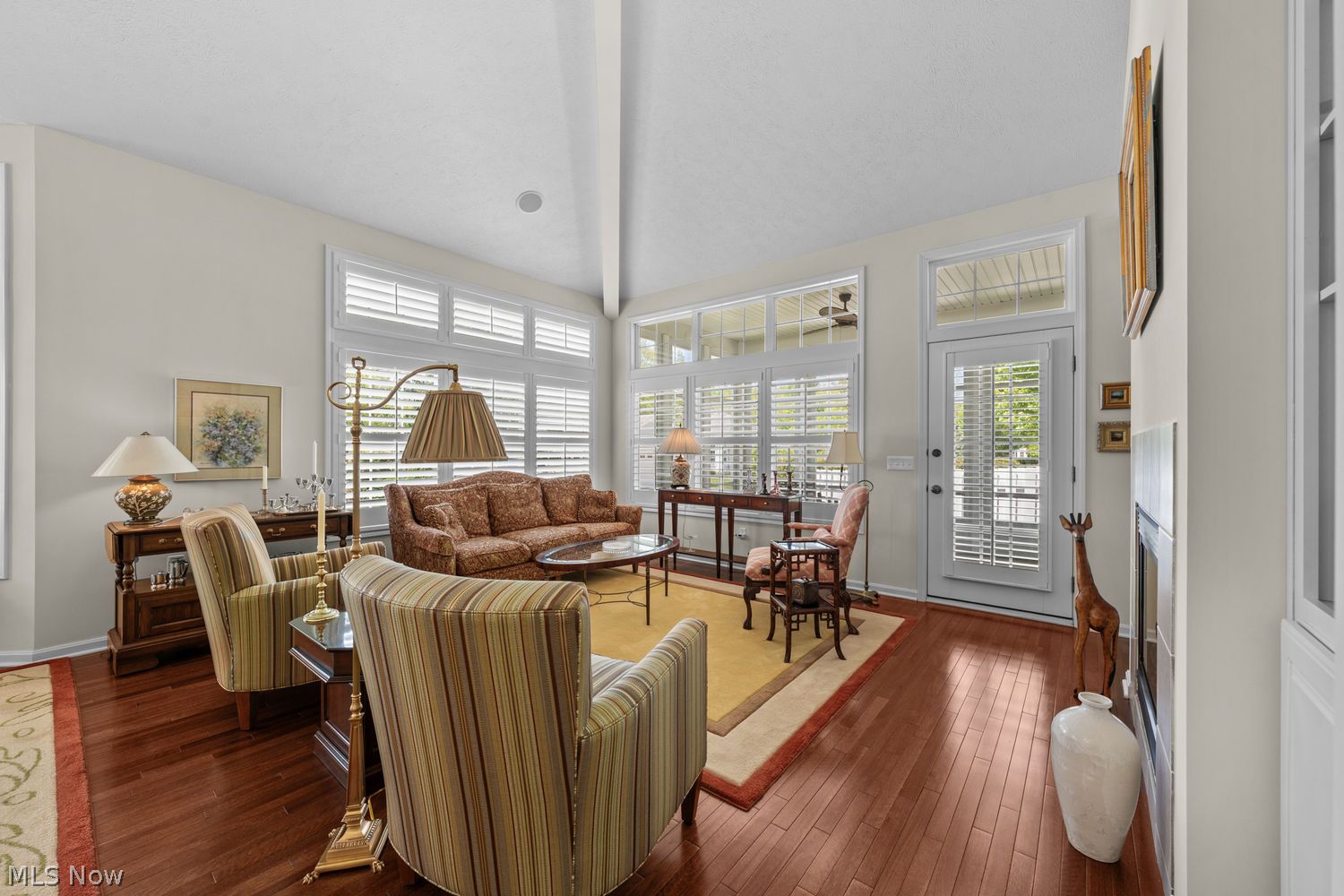 285 Blossom Lane Chagrin Falls OH 44022