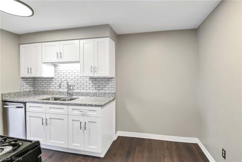 12900 Lake Avenue Lakewood OH 44107