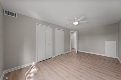9600 Cove Drive North Royalton OH 44133