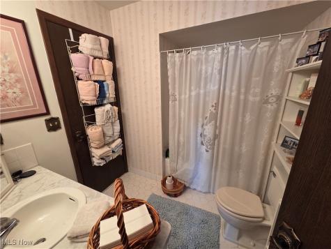 3706 Addington Court Fairview Park OH 44126